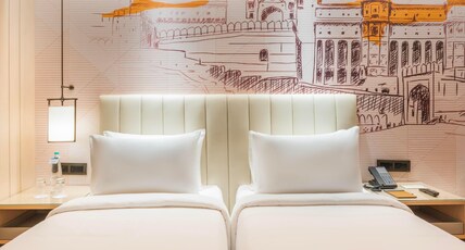 Sarovar Premiere Alwar Sariska Room Type - Premium Room - 02 Single Beds - Hill View Sarovar Premiere Alwar Sariska Room Type - Premium Room - 02 Single Beds - Hill View