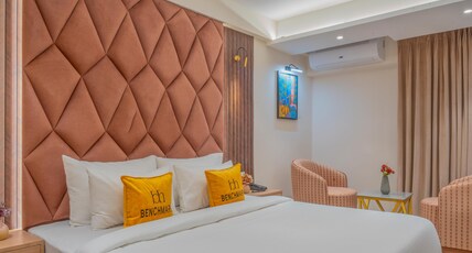 Benchmark Select, Star Square Room Type - Executive Room