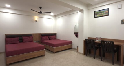 Green View Resort Room Type - Deluxe Family Room -08 pax