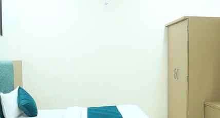 Hotel Shri Radha Sneh Near Janmbhoomi Mathura Room Type - Deluxe Room Hotel Shri Radha Sneh Near Janmbhoomi Mathura Room Type - Deluxe Room