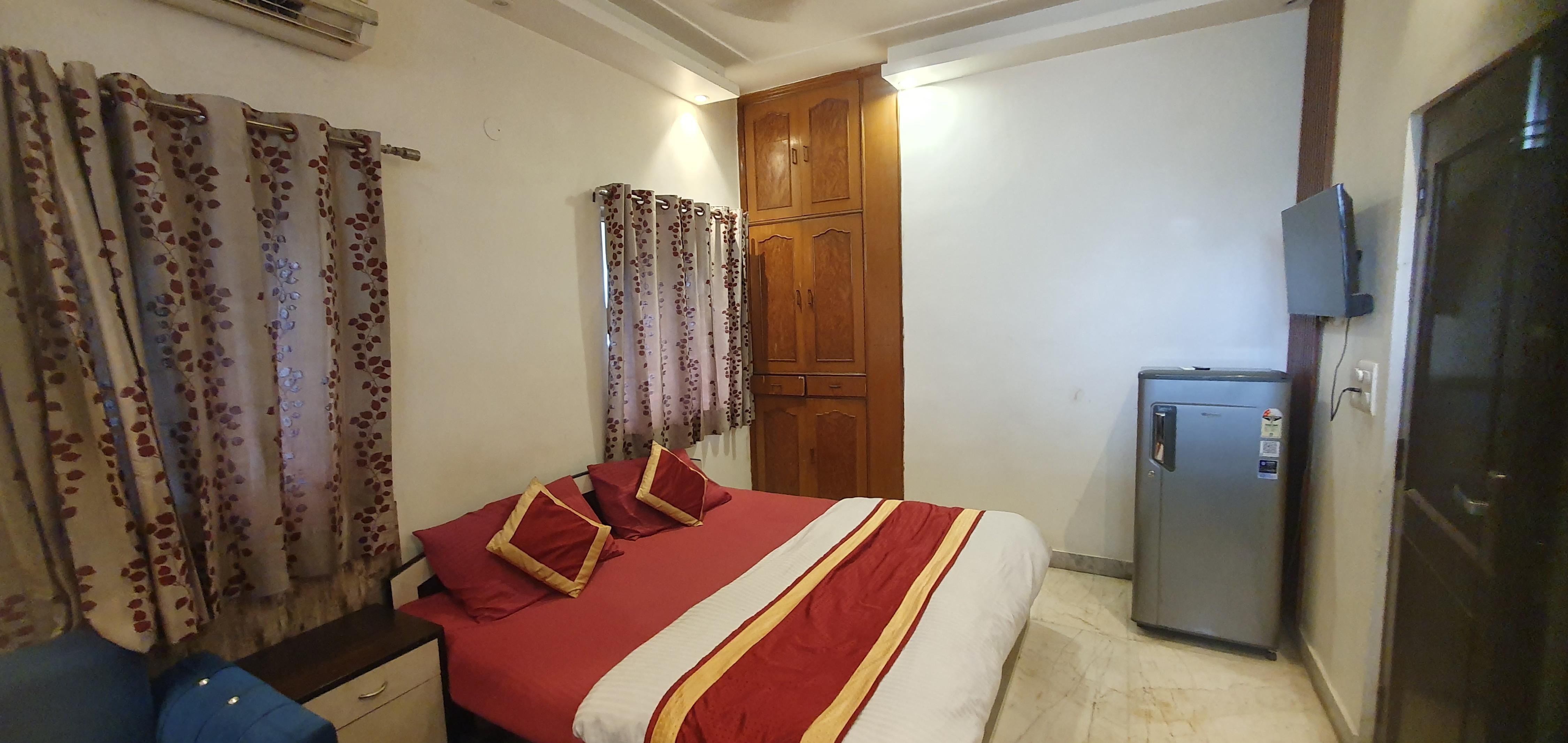 SunMoon Residency Room Type - Superior Double Room Ideal for 3-4 Adults