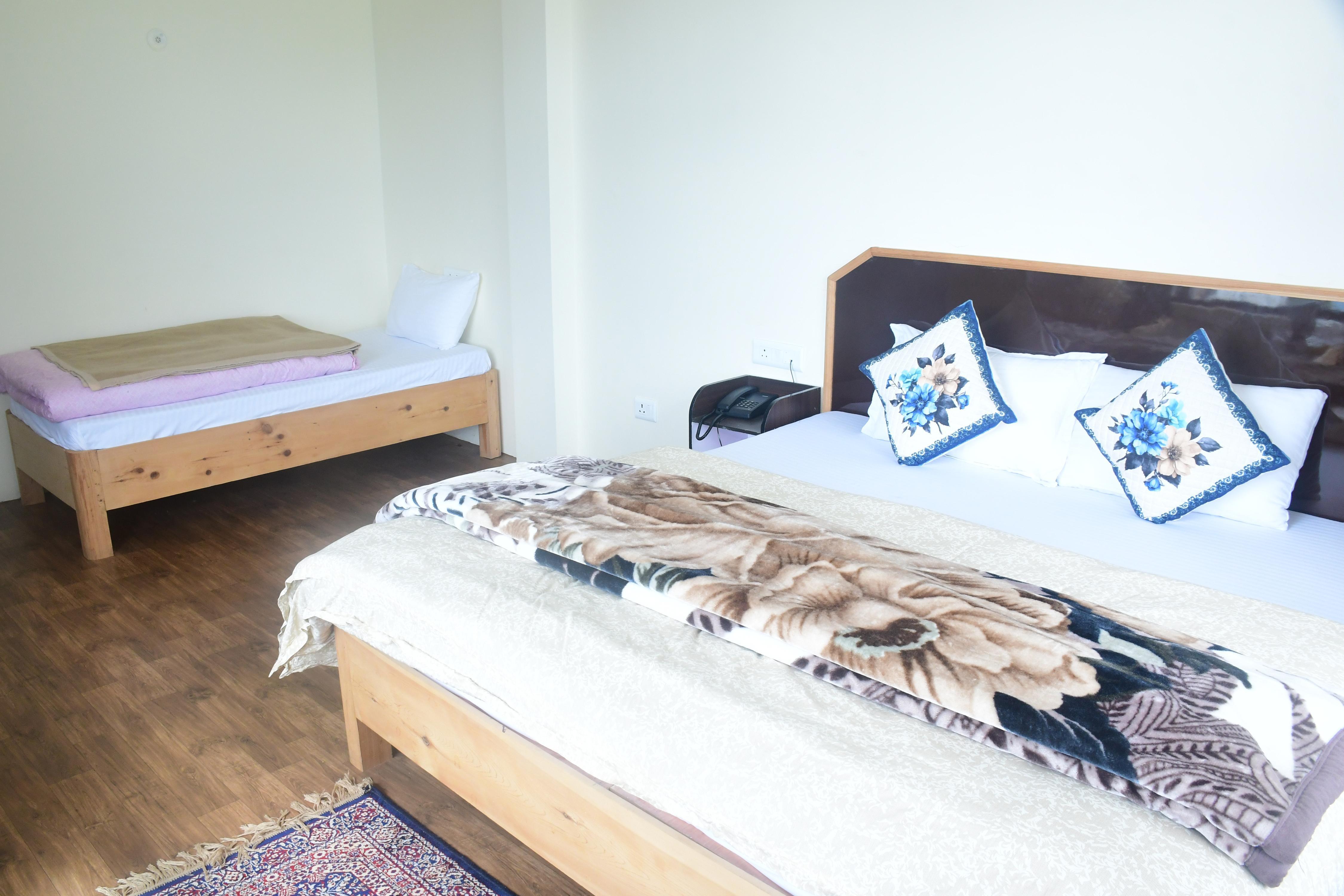Hotel Leela Mount View Room Type - Deluxe Queen Bed Room with Hill View Hotel Leela Mount View Room Type - Deluxe Queen Bed Room with Hill View