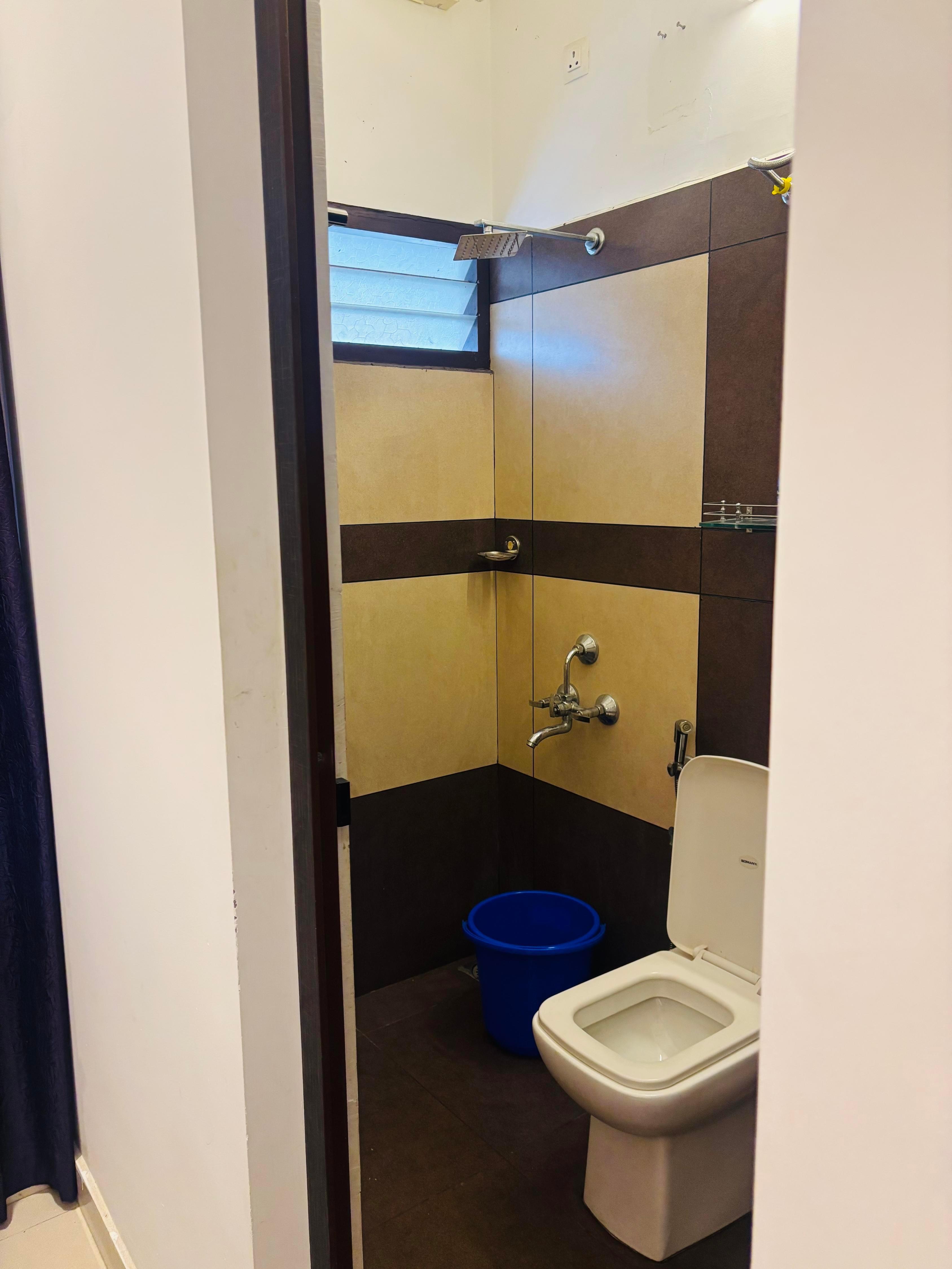 Luxurious 2bhk - Tap to explore photos