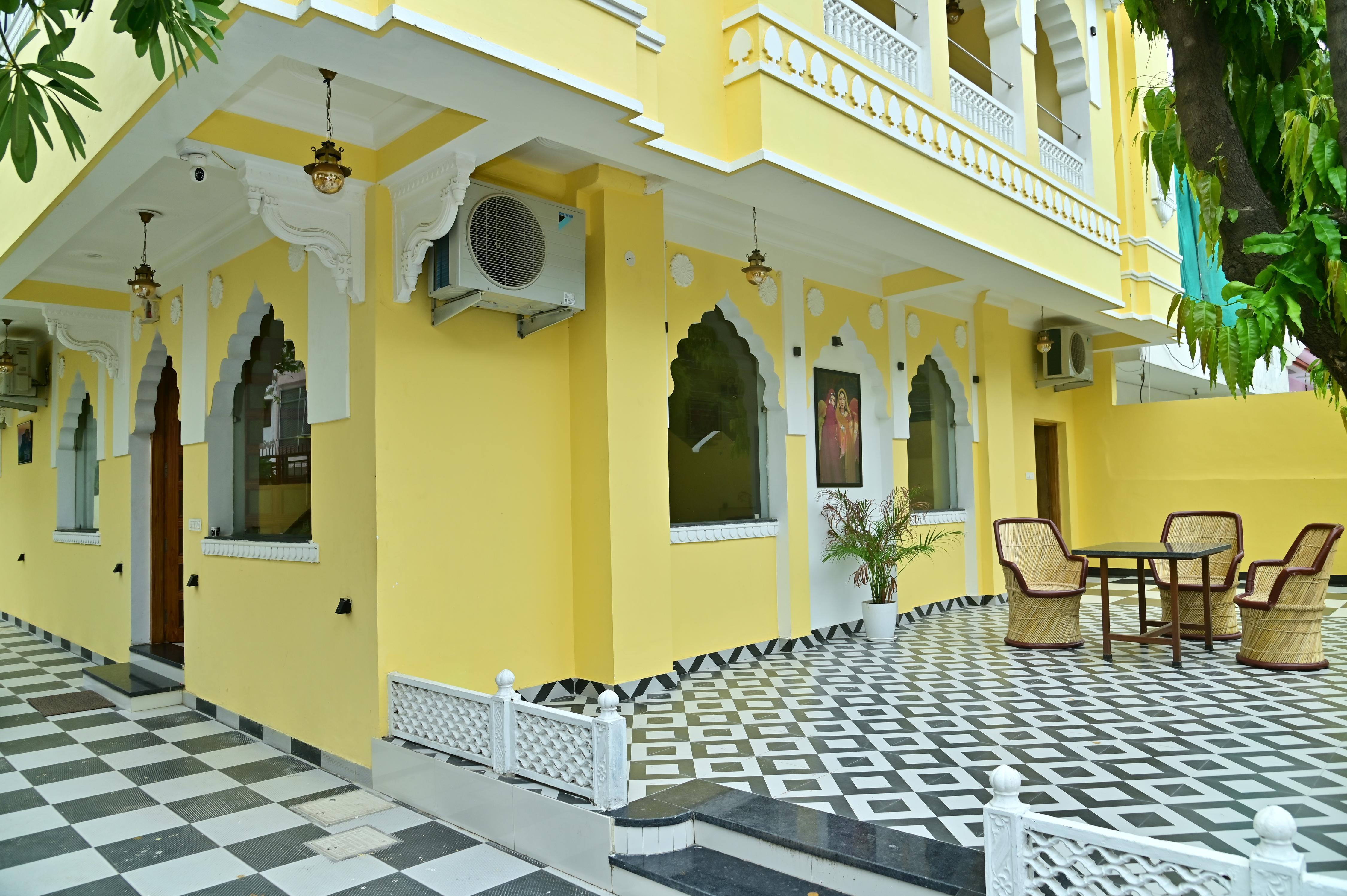Toshina Haveli- A heritage Stay - Tap to explore photos
