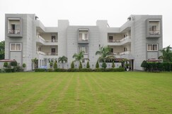Savanna Retreat Corbett by Nuva Stayz