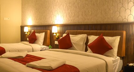 Castle 360 Inn Room Type - Three Companions Room