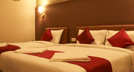Castle 360 Inn Room Type - Emerland Terrace Room