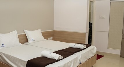Hotel Golden Sea Room Type - Deluxe Double Room