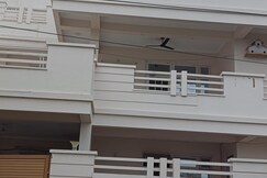 Address of HOTEL SILVER COIN