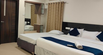 Hotel Vilaari Blue Marina Room Type - Deluxe Triple Room
