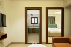 Sri Varee Residency- Near to KMCH hospital & Coimbatore Airport