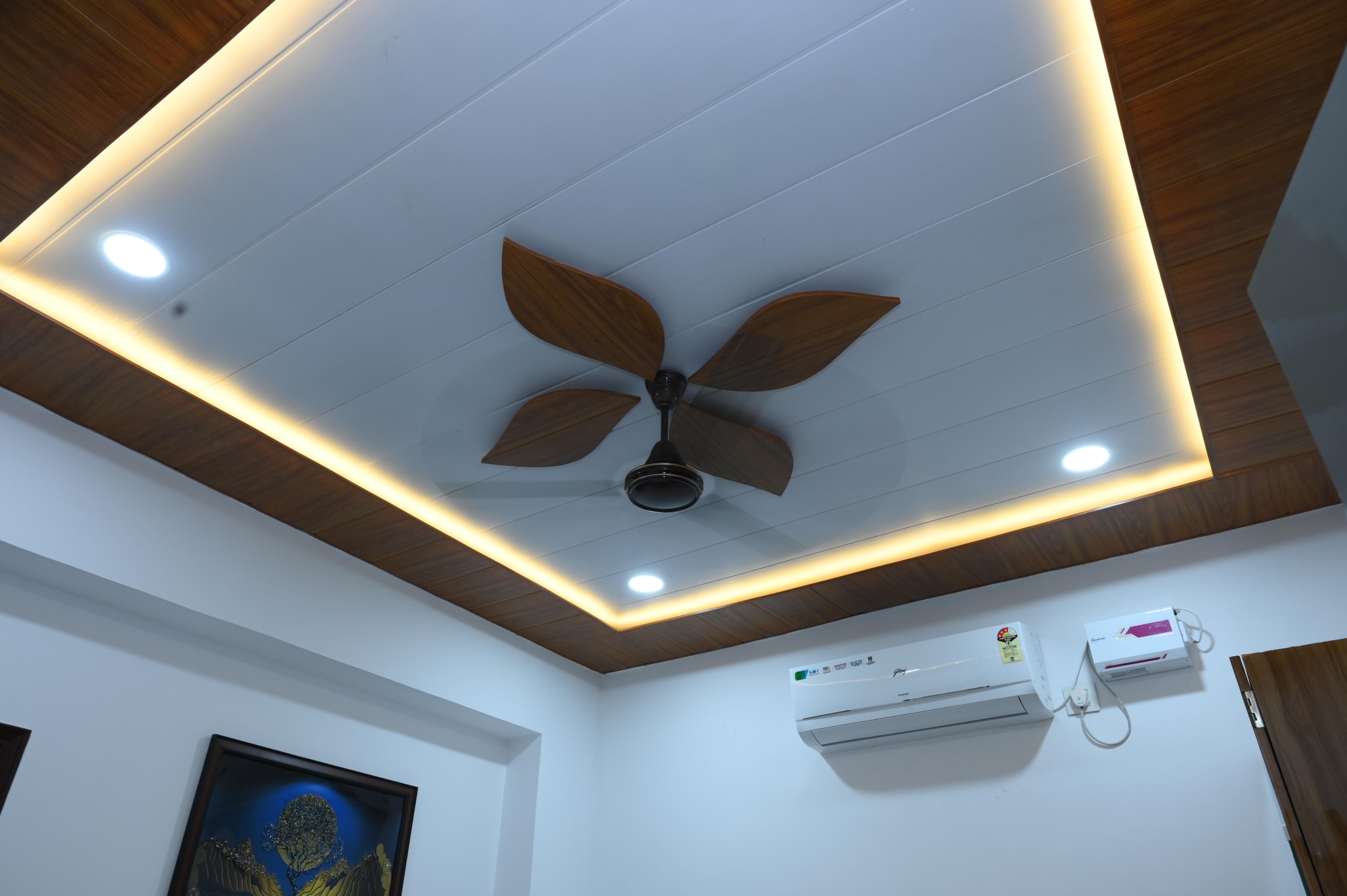 JS Inn Room Type - Deluxe Room with balcony