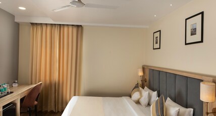asar Capoors Hotel Hazratganj by Orion Hotels Room Type - Deluxe Double Room