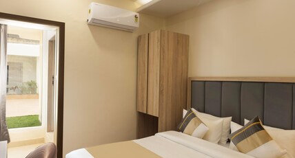 asar Capoors Hotel Hazratganj by Orion Hotels Room Type - Standard Double Room