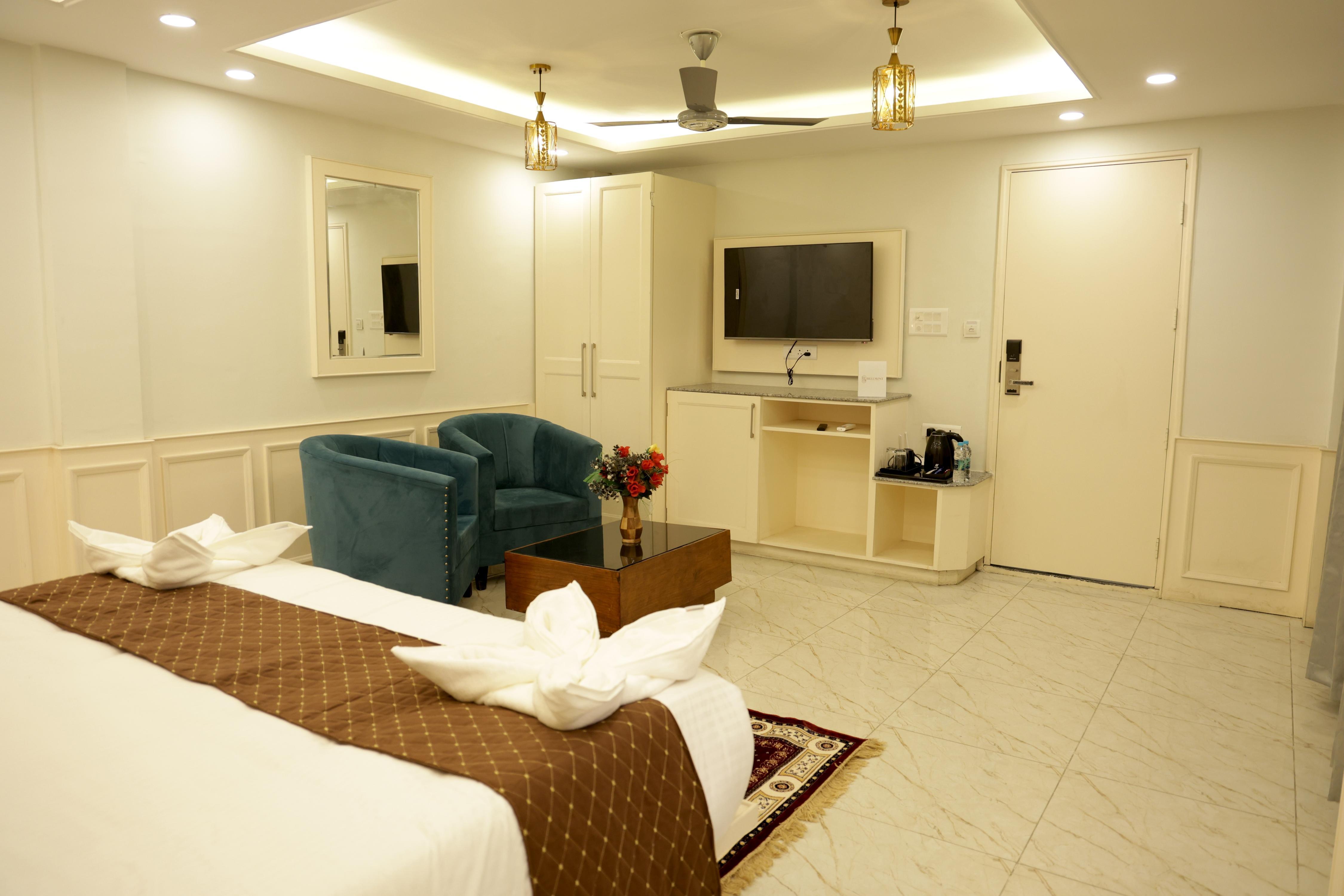 Hotel Bellmont Premium - Tap to explore photos