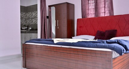 Asamika Abode | 5Min from Guwahati Airport and E-com Tower Room Type - Basic Room With AC
