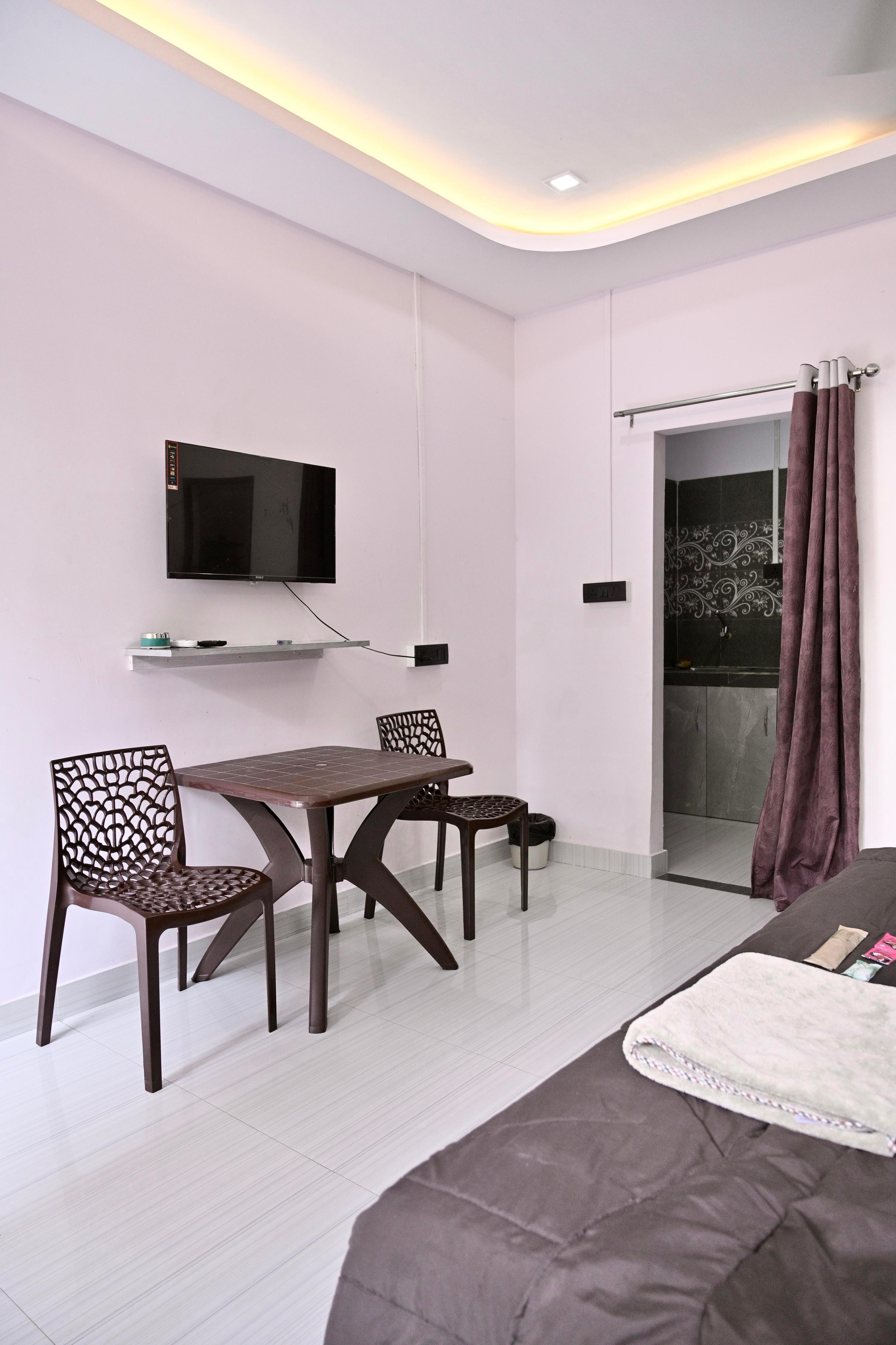 Asamika Abode | 5Min from Guwahati Airport and E-com Tower - Tap to explore photos