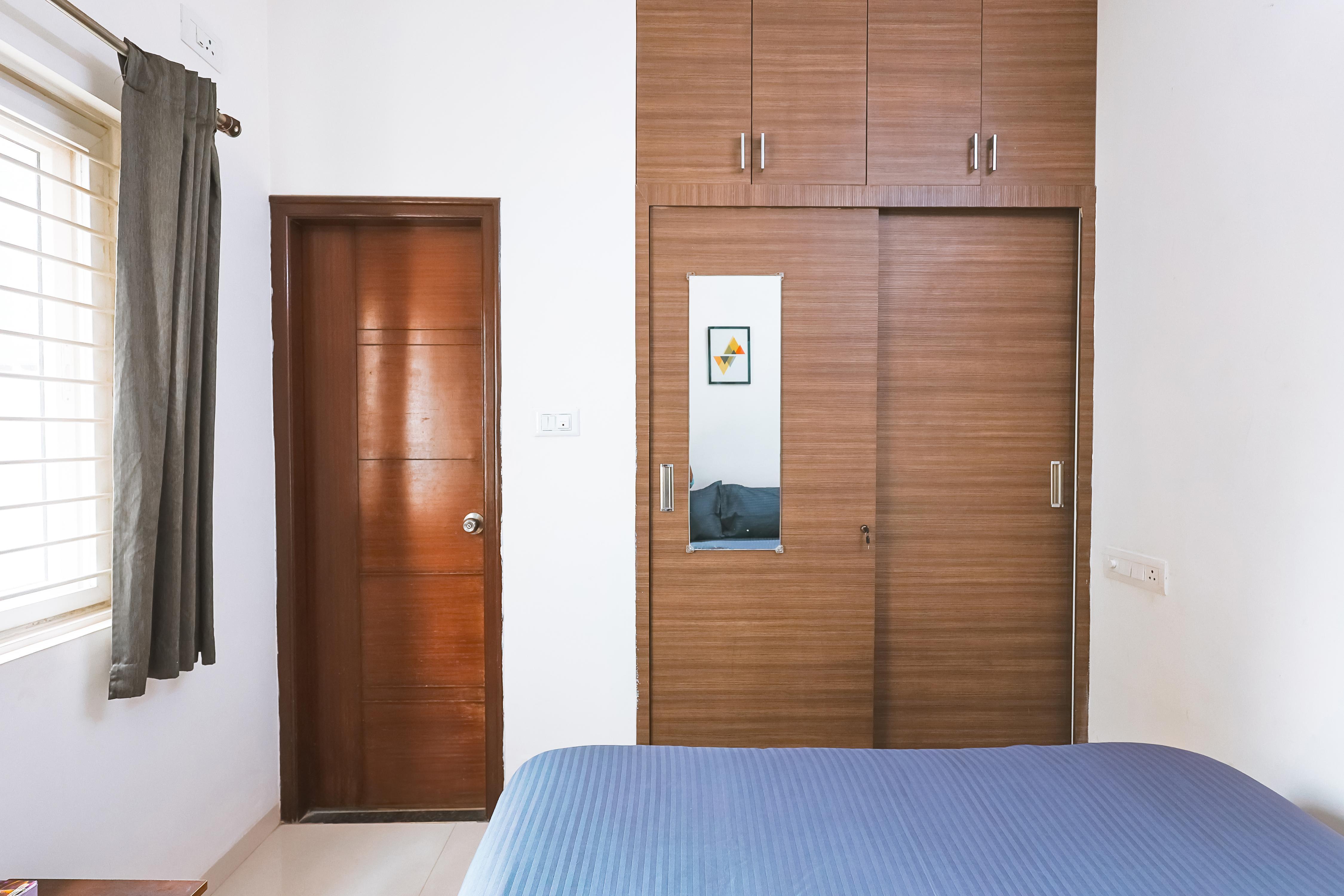 Housr Benson Marathahalli Outer Ring Road Room Type - City View Suite with King Bed