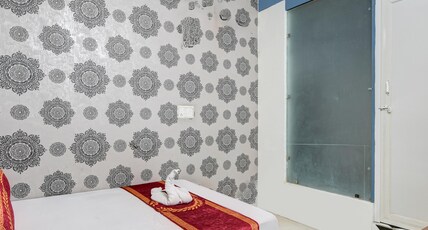 Hotel ALLEN STAY Uttam Nagar Room Type - Deluxe King Bed with AC and Free Wi-Fi