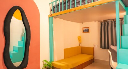 Hostel De Offlanders Rishikesh - Stay Connect & Explore Room Type - Deluxe Loft Room