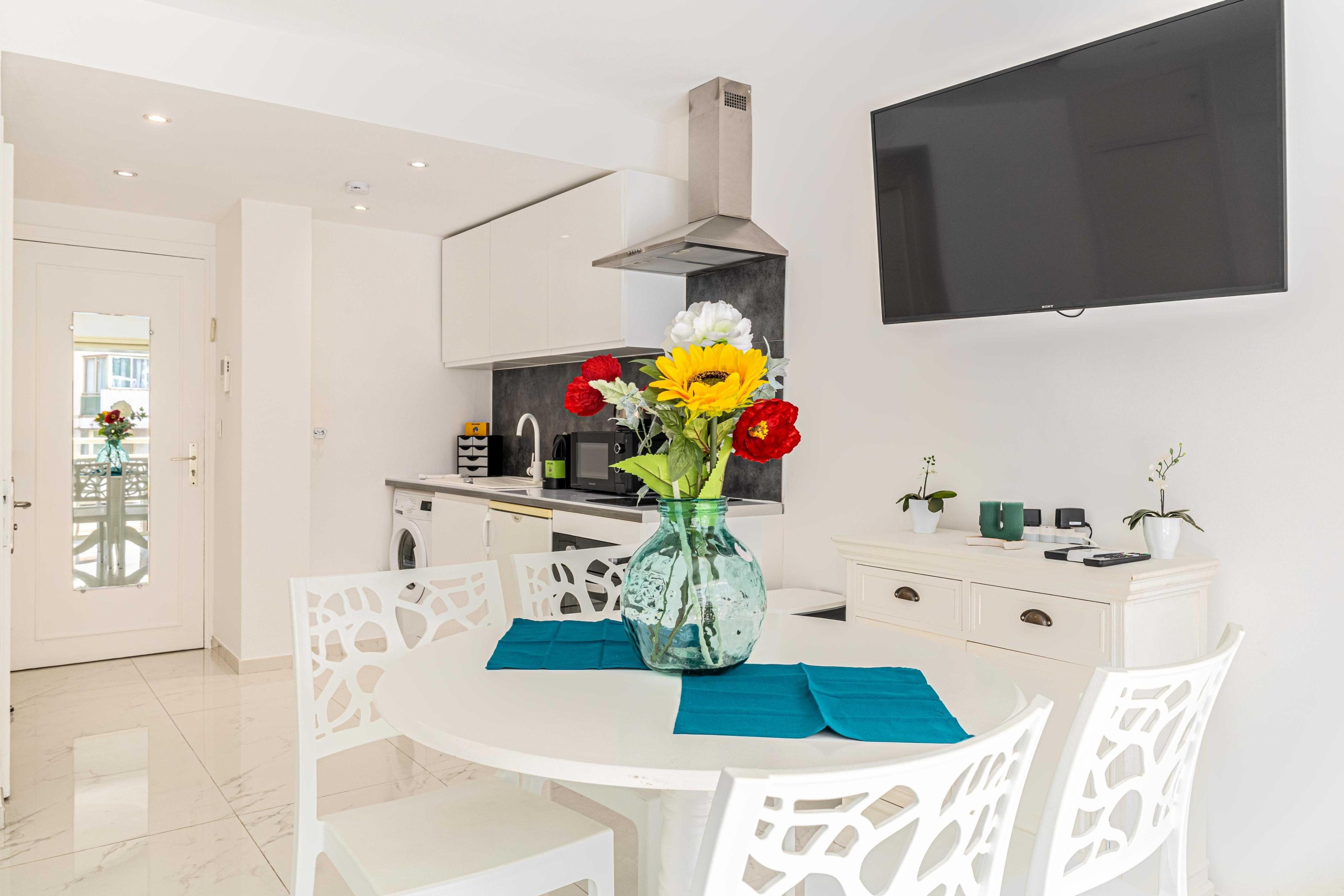 Charming Studio - AC - 2P- Croisette plage Room Type - Charming Studio - AC - 2P- Croisette plage