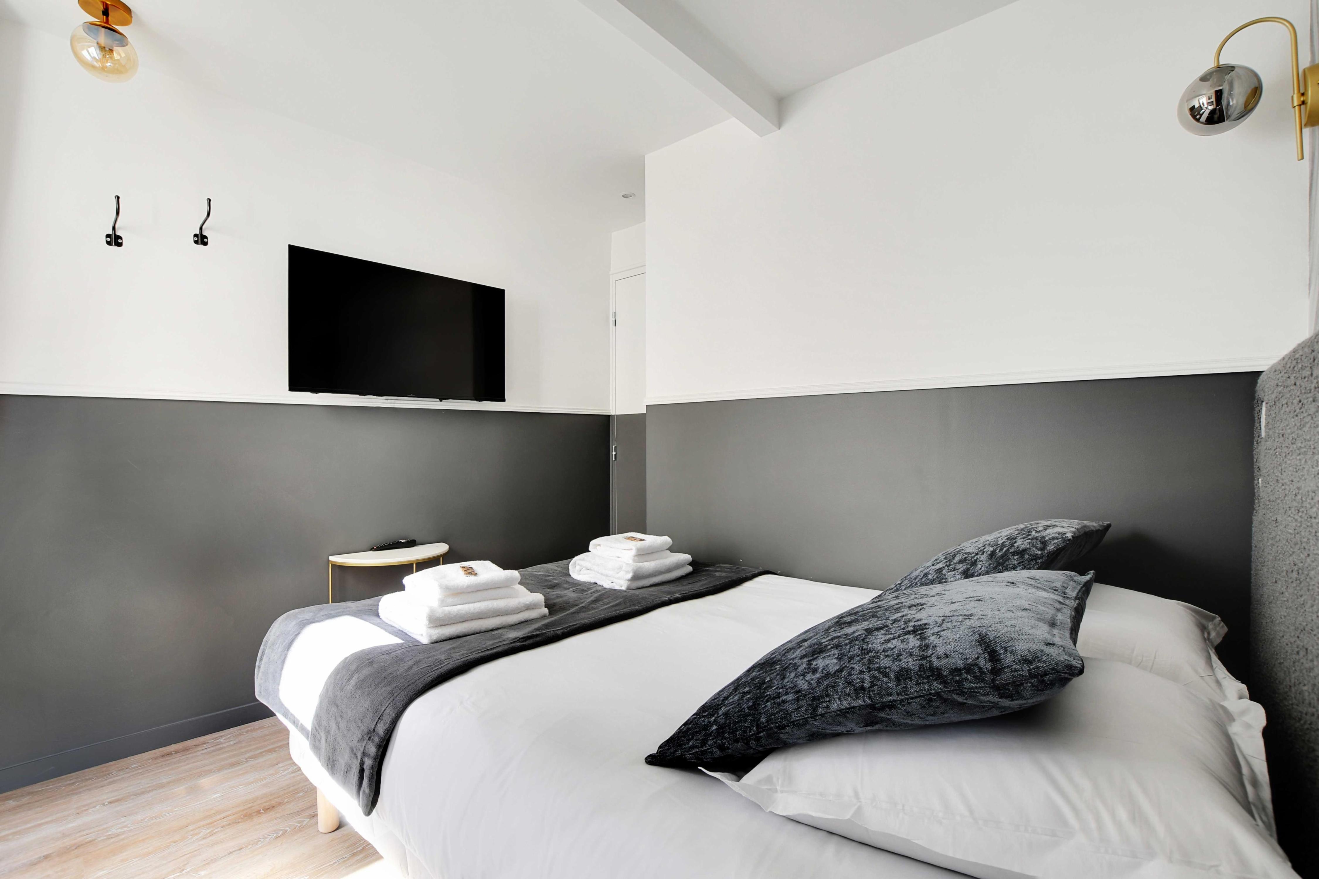 Cosy Studio for 2P with A/C - Near Montmartre 8 - Tap to explore photos