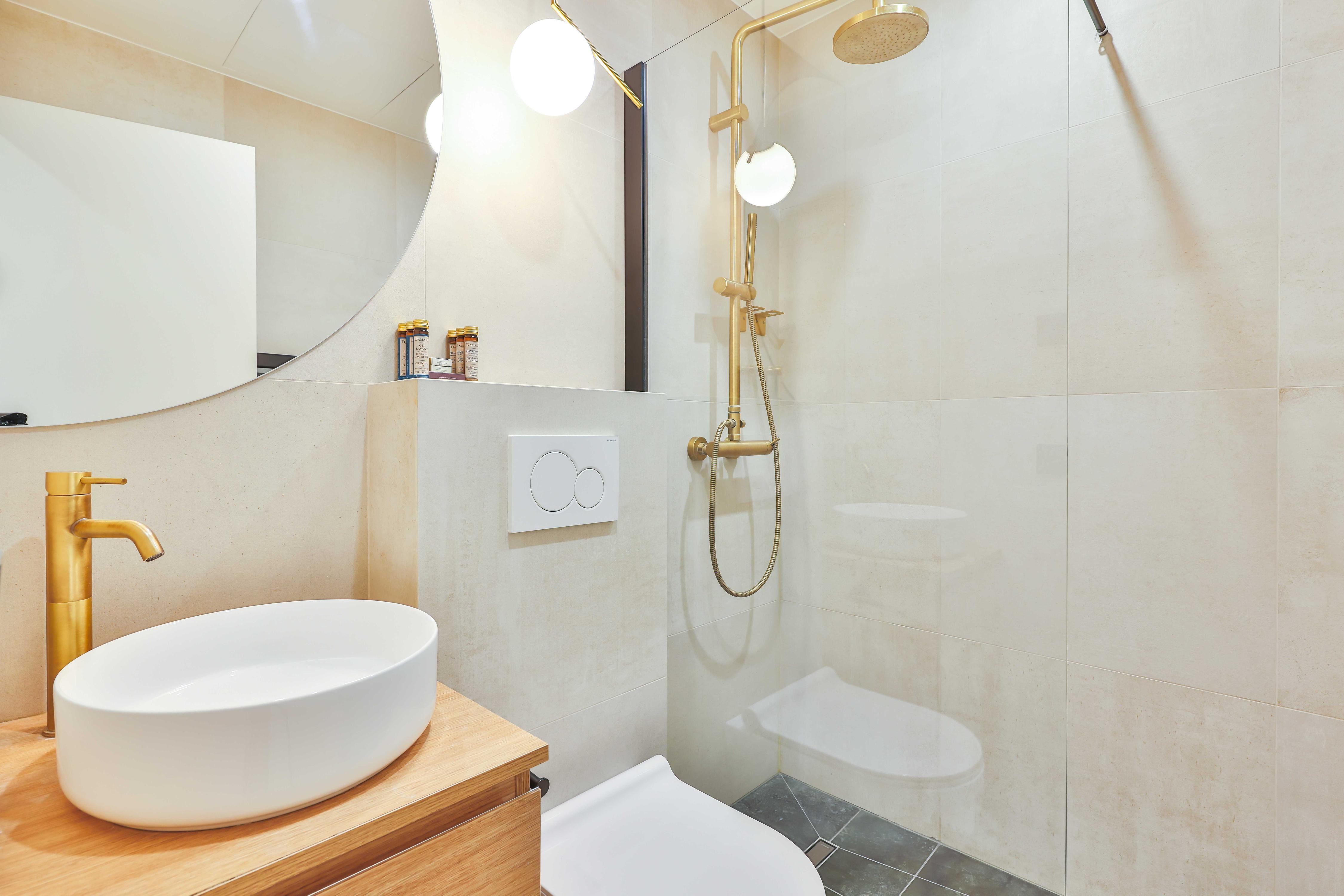 Amazing Apartment 1BR/4P - Bastille - Gare de Lyon - Tap to explore photos