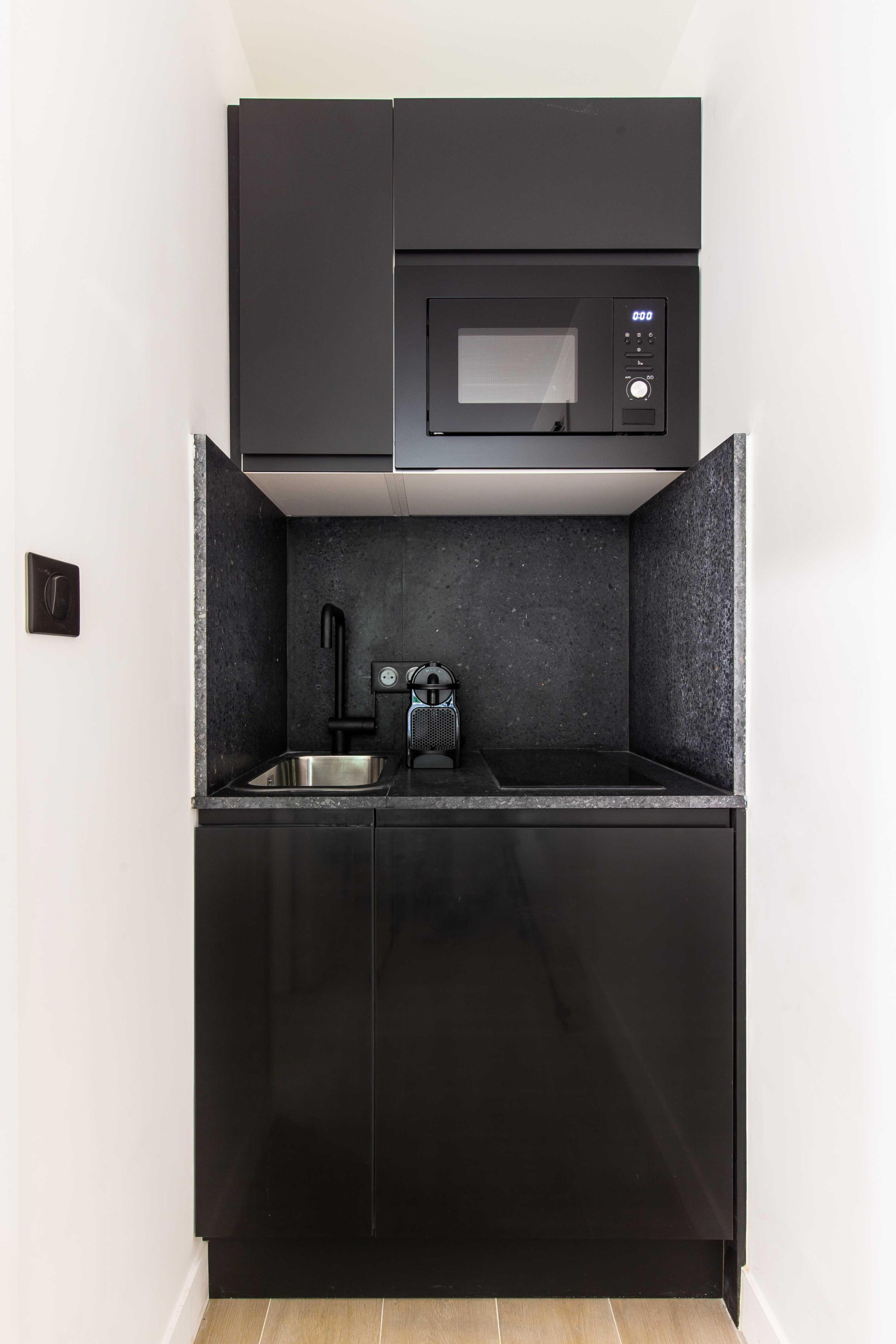 Cosy Studio - 2P - Exhibitions Park 11 - Tap to explore photos
