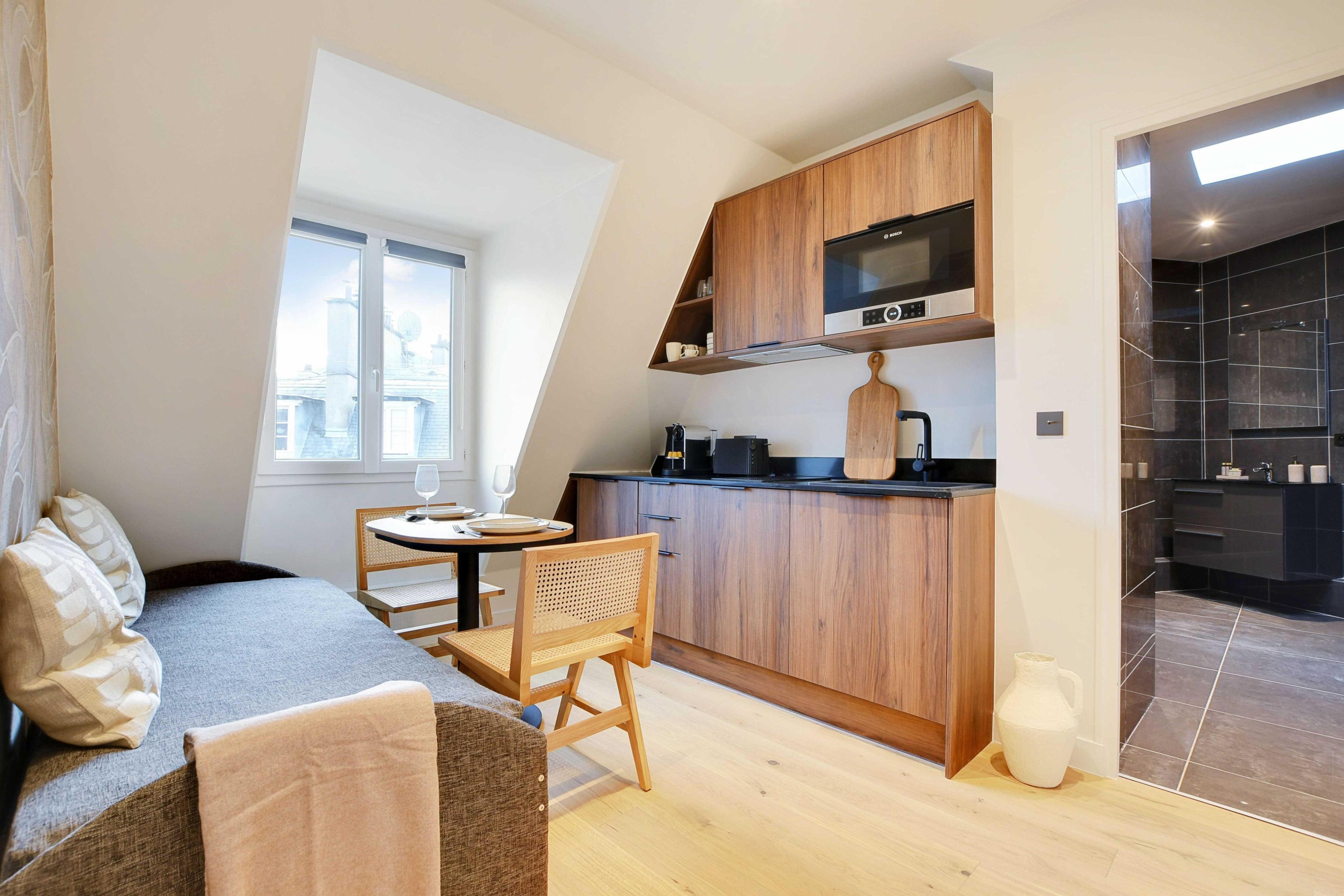 Charming flat - 1BR/3P - Arc de Triomphe- 7 - Tap to explore photos