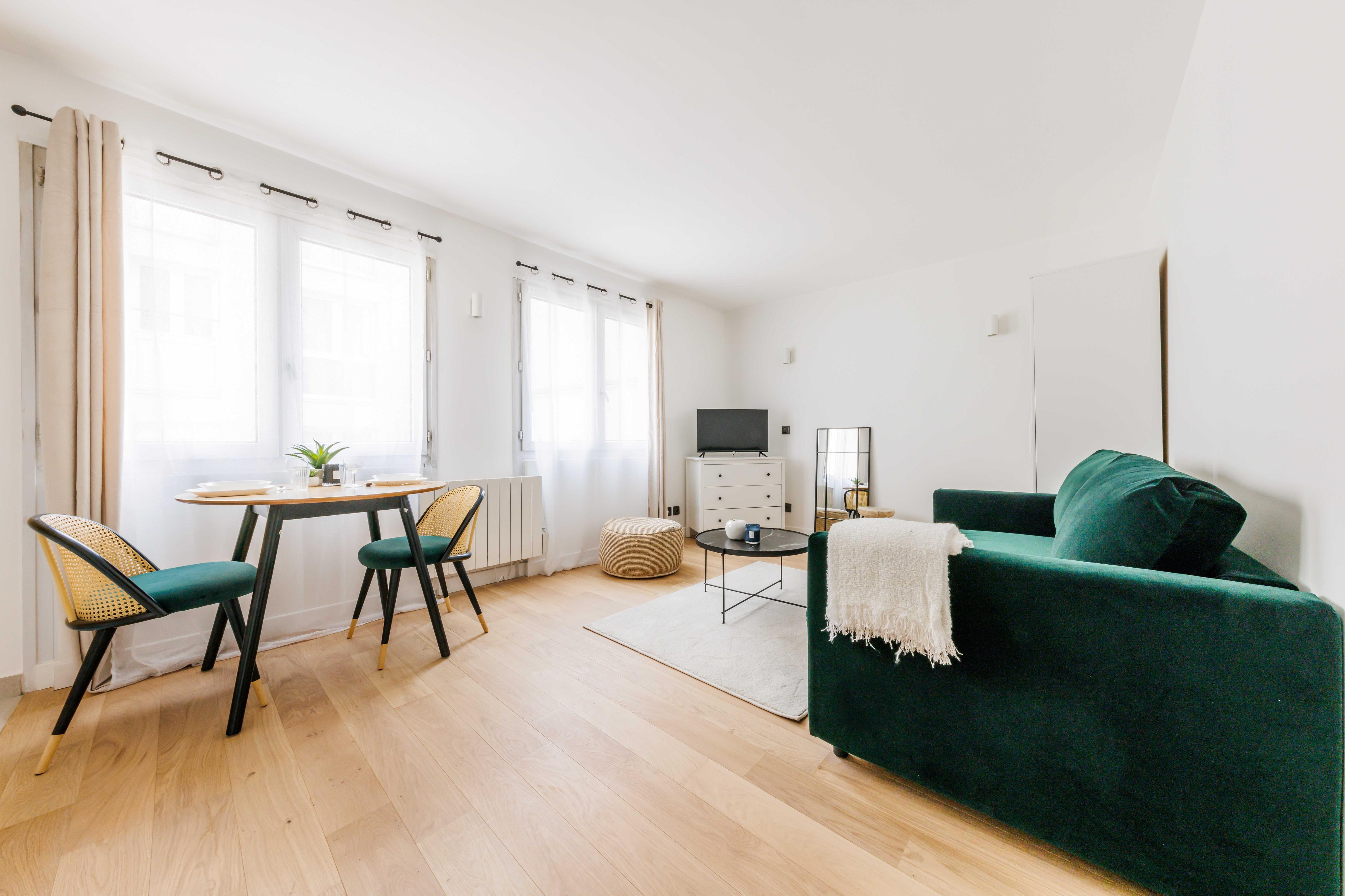Comfortable Studio for 2 people - Puteaux - Tap to explore photos