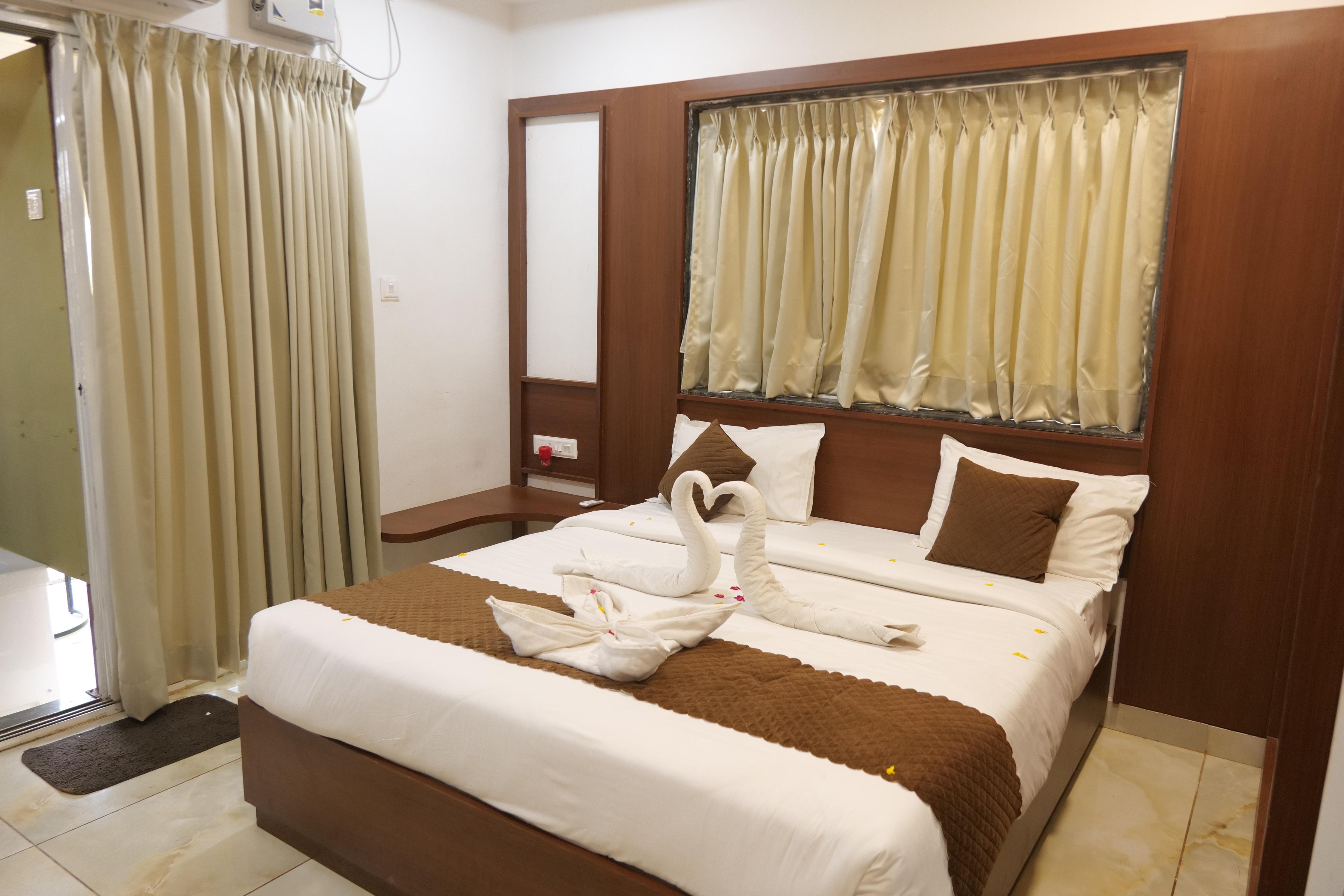 Sinhagad Bliss - Tap to explore photos