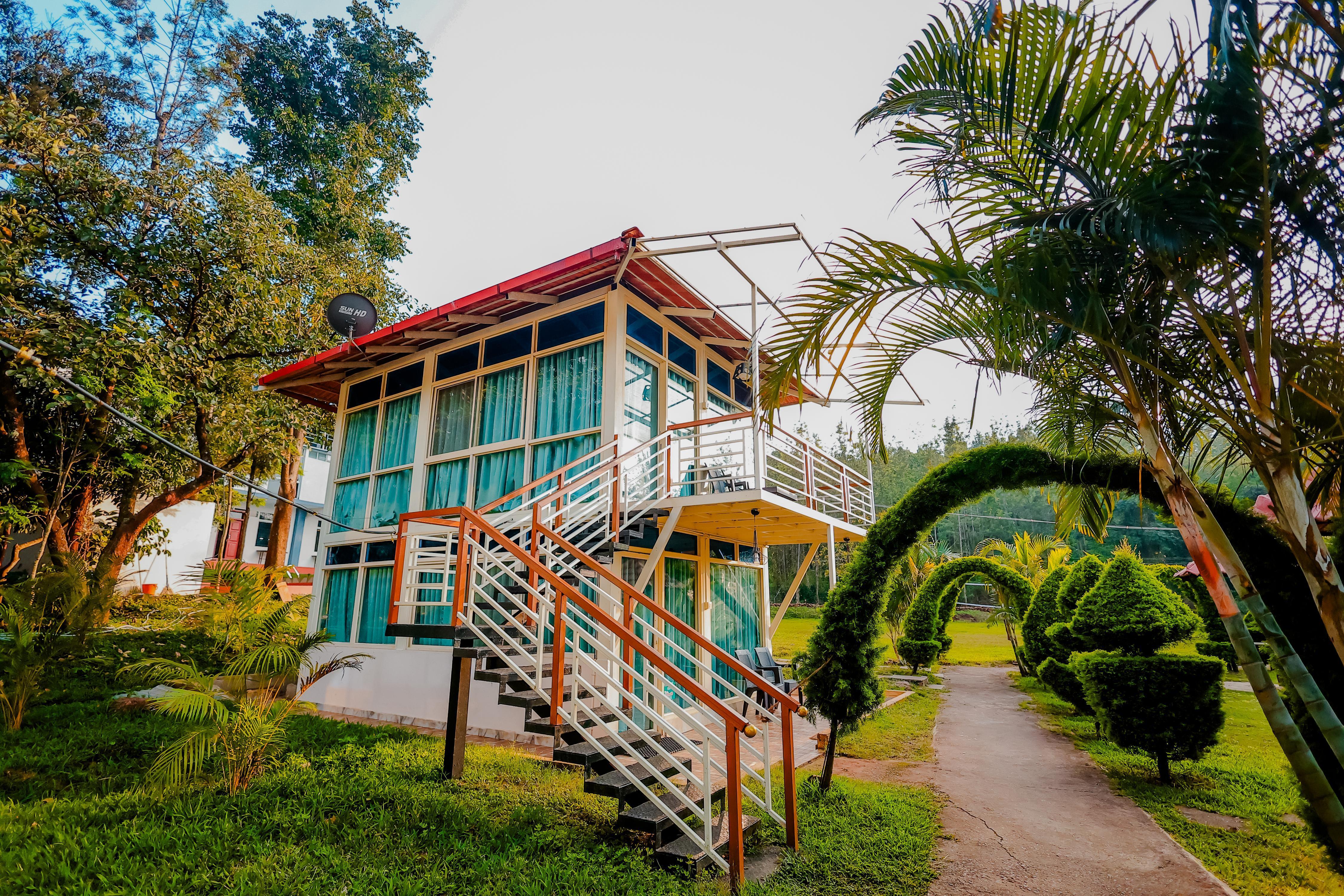 The Nature's Nest Room Type - Glass House