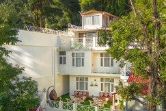 Zostel Homes Mussoorie (Mall Road)