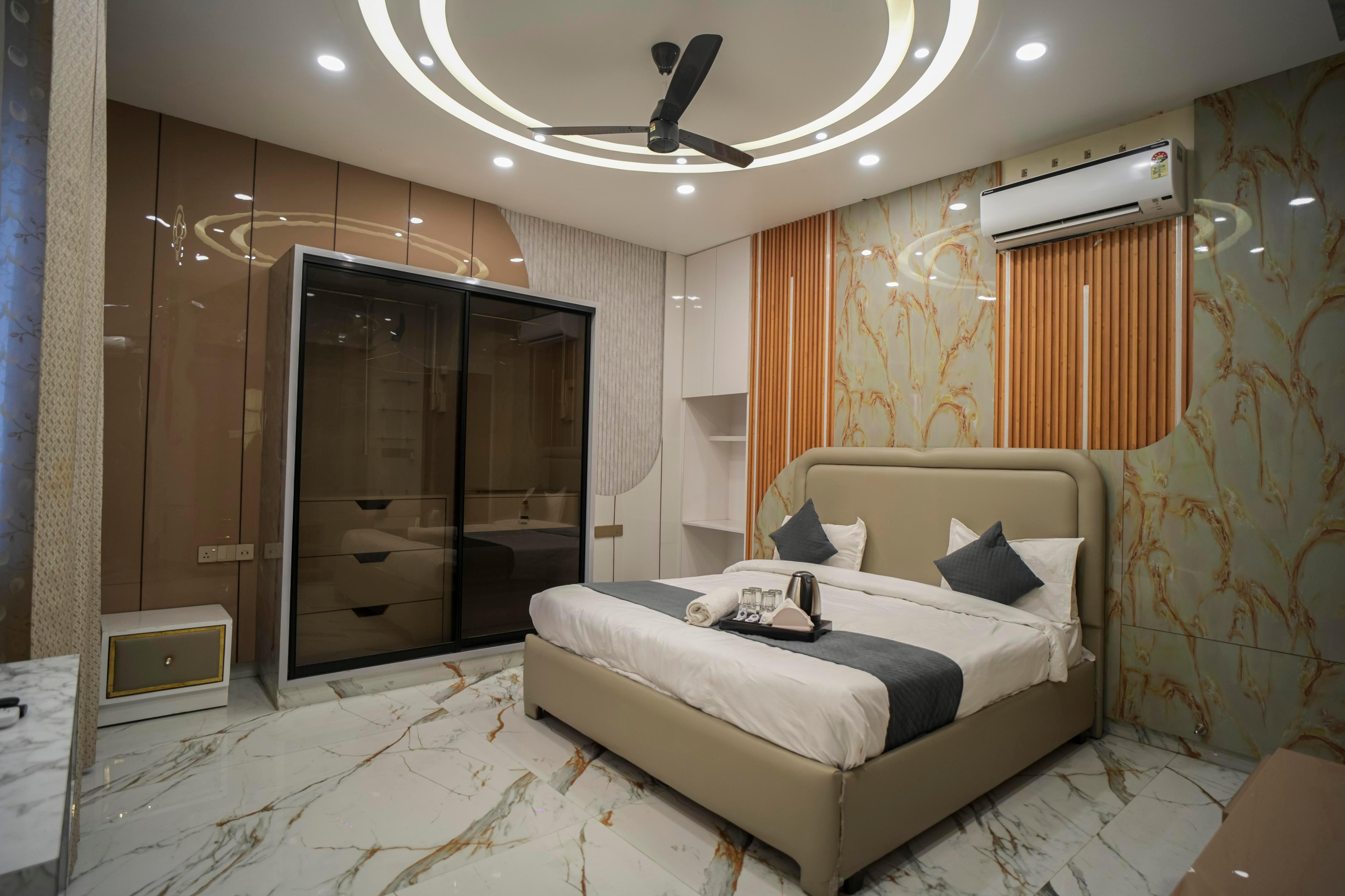 Hotel Parth Paradise