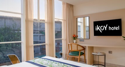 Hotel IKOY -Model Town Room Type - Infinity Deluxe Room with City View