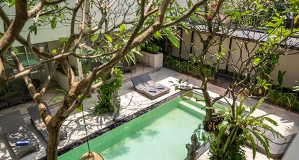 Swiss-Belcourt Sunset Room Type - One Bedroom Suite