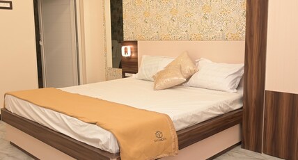 Shyamora Hotels Room Type - Deluxe Double Bed Room with City View