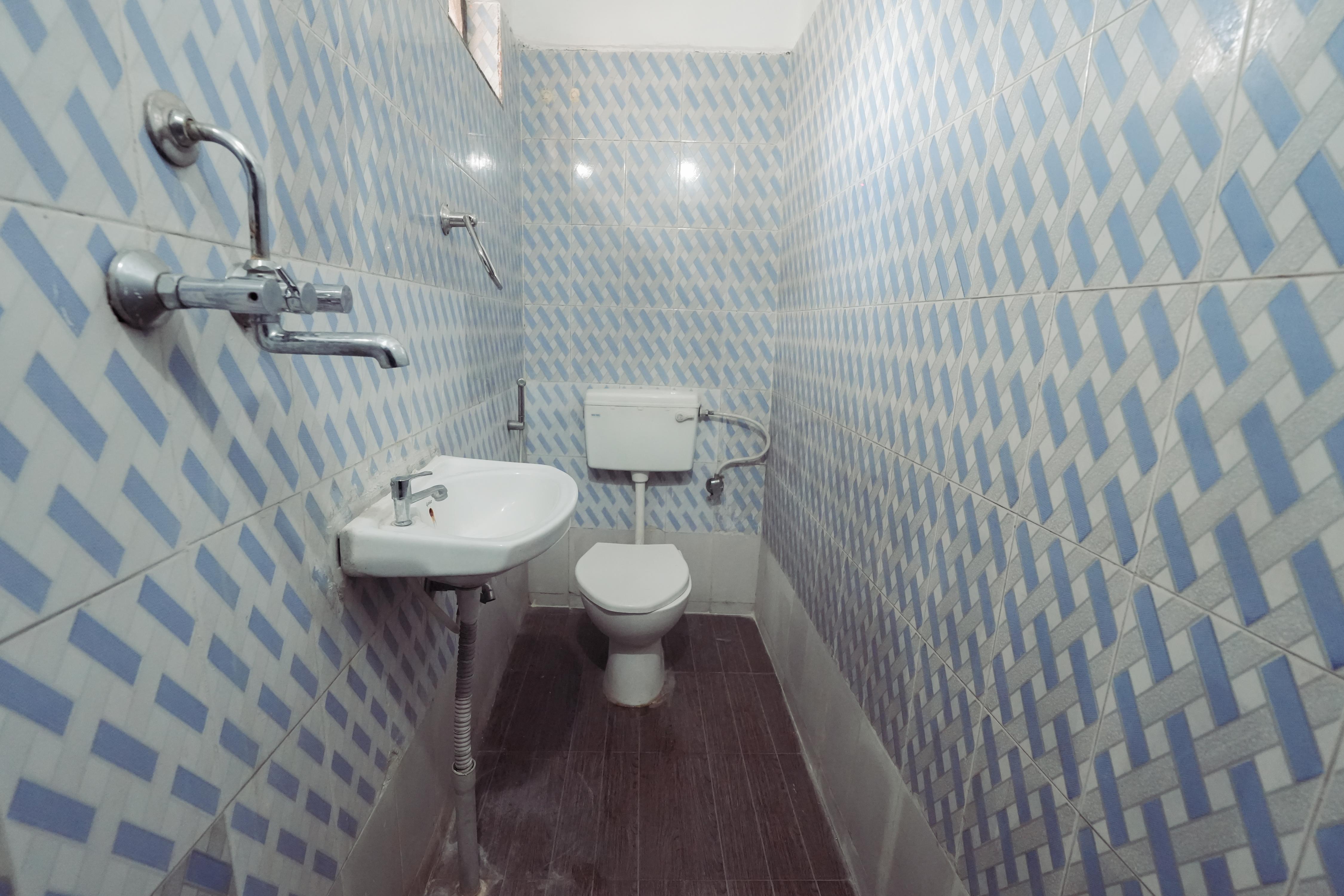 Hotel Natraj, Raipur - Tap to explore photos