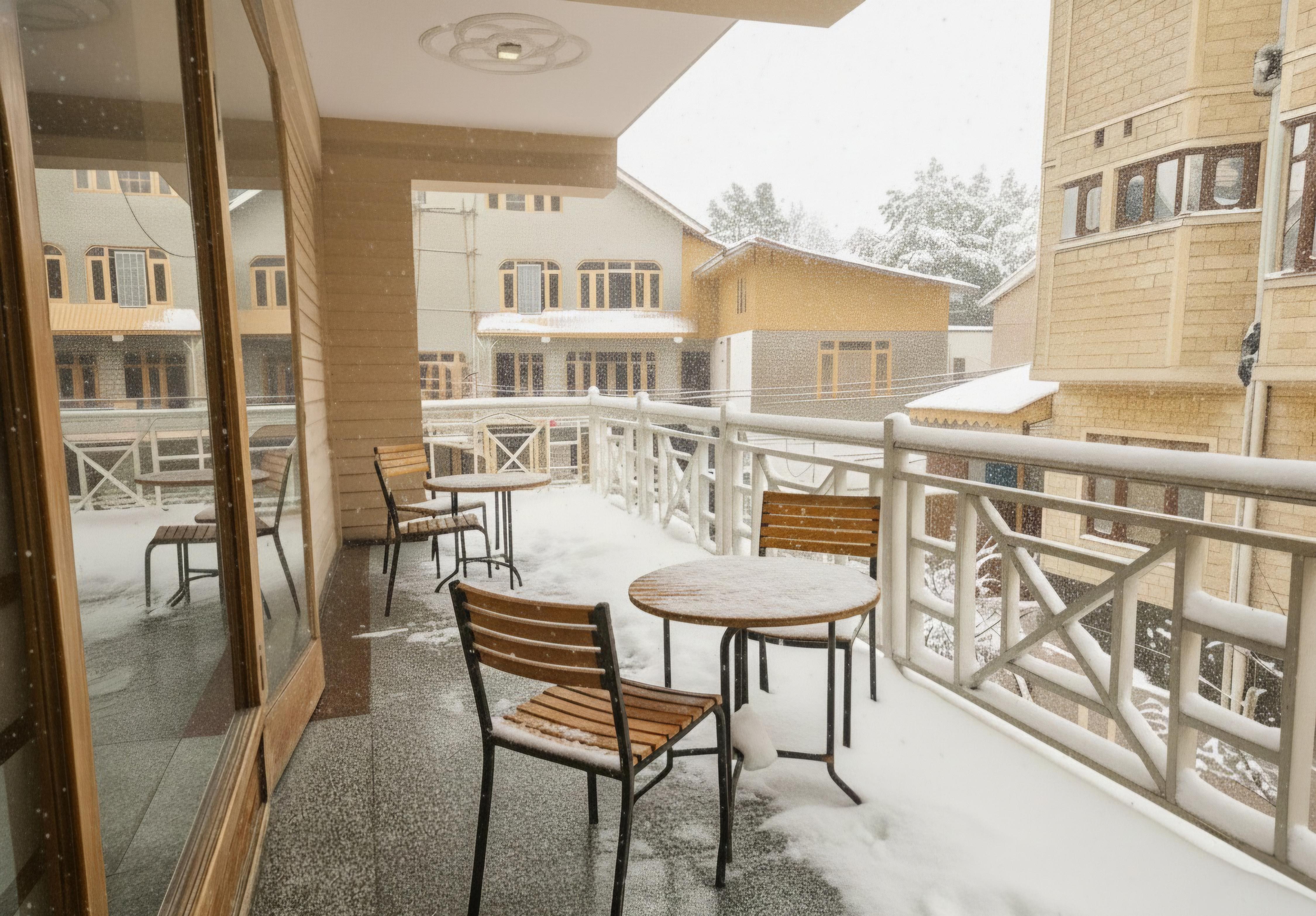 Hotel Grand Aziz - Tap to explore photos