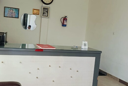 Hotel Deepdarshan Inn