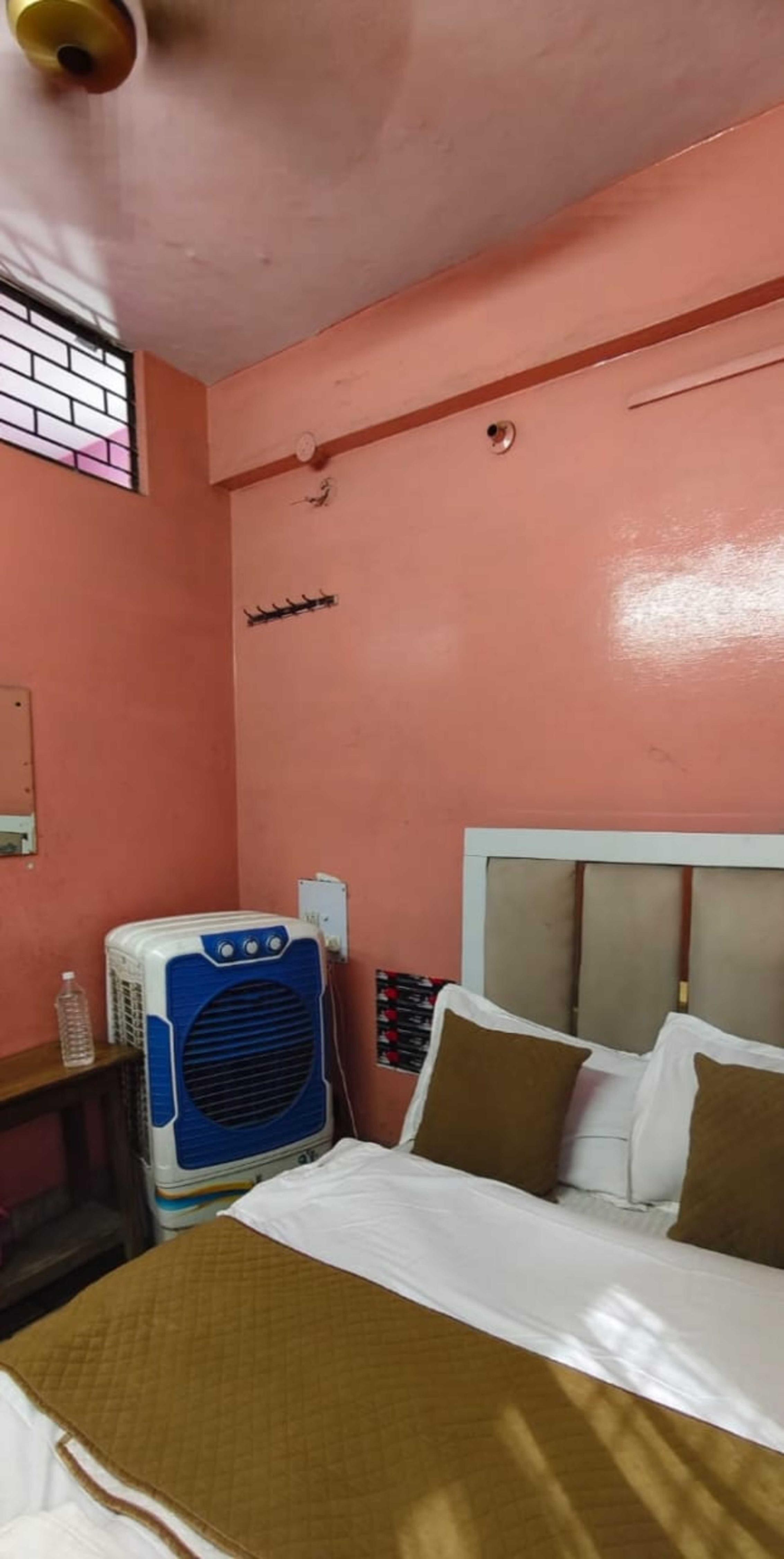 Hotel Sita Kunwar - Tap to explore photos