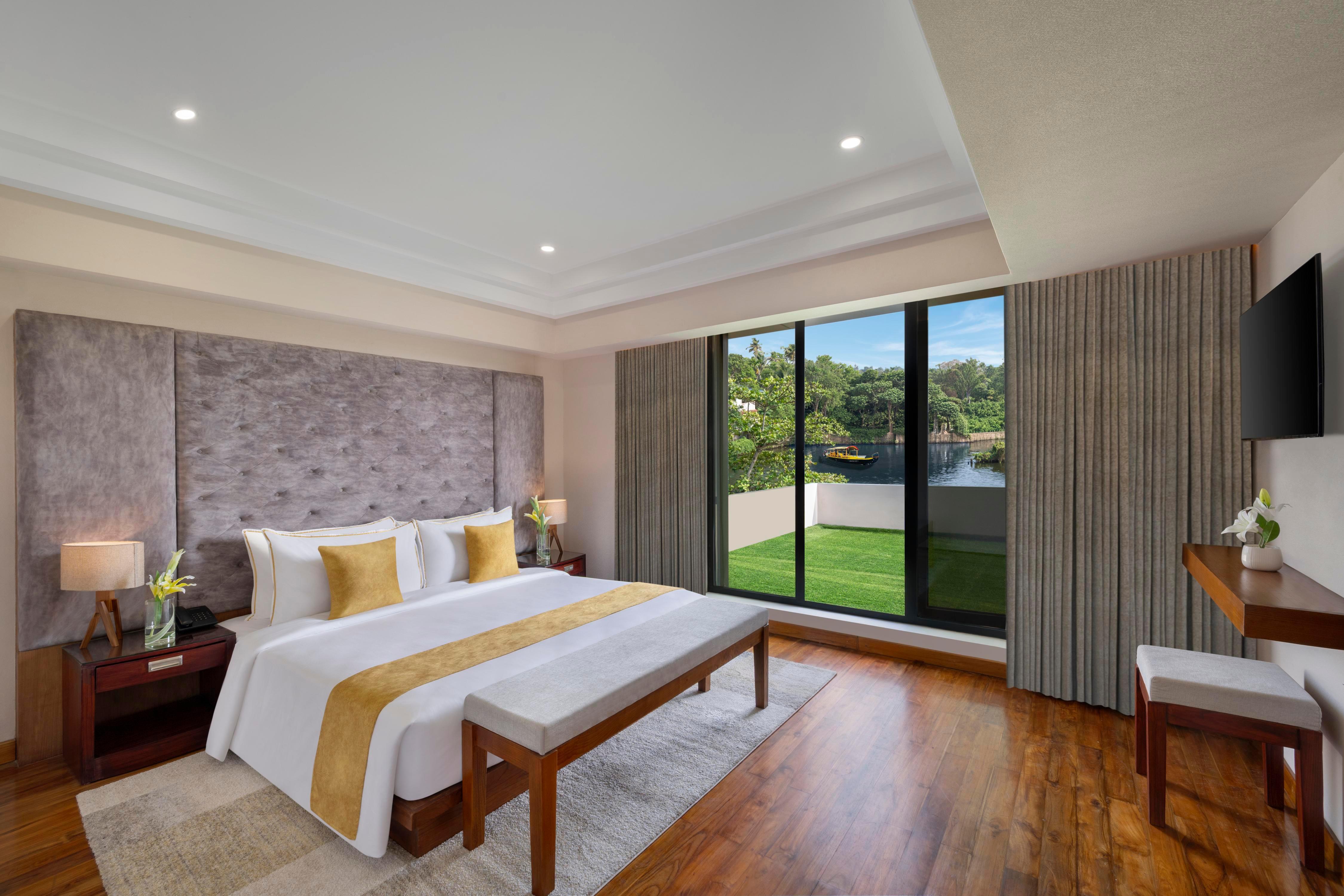 Olivia International Room Type - Lake View Balcony