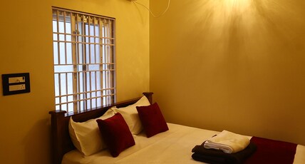 Vennila Residency Room Type - Deluxe Room