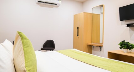 The Byke Express - Pishore Inn | (Pan India Pure Veg Hotel Chain) Room Type - Super Deluxe