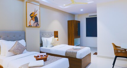 Rhyme Hotel - Hitech City Room Type - Twin Deluxe