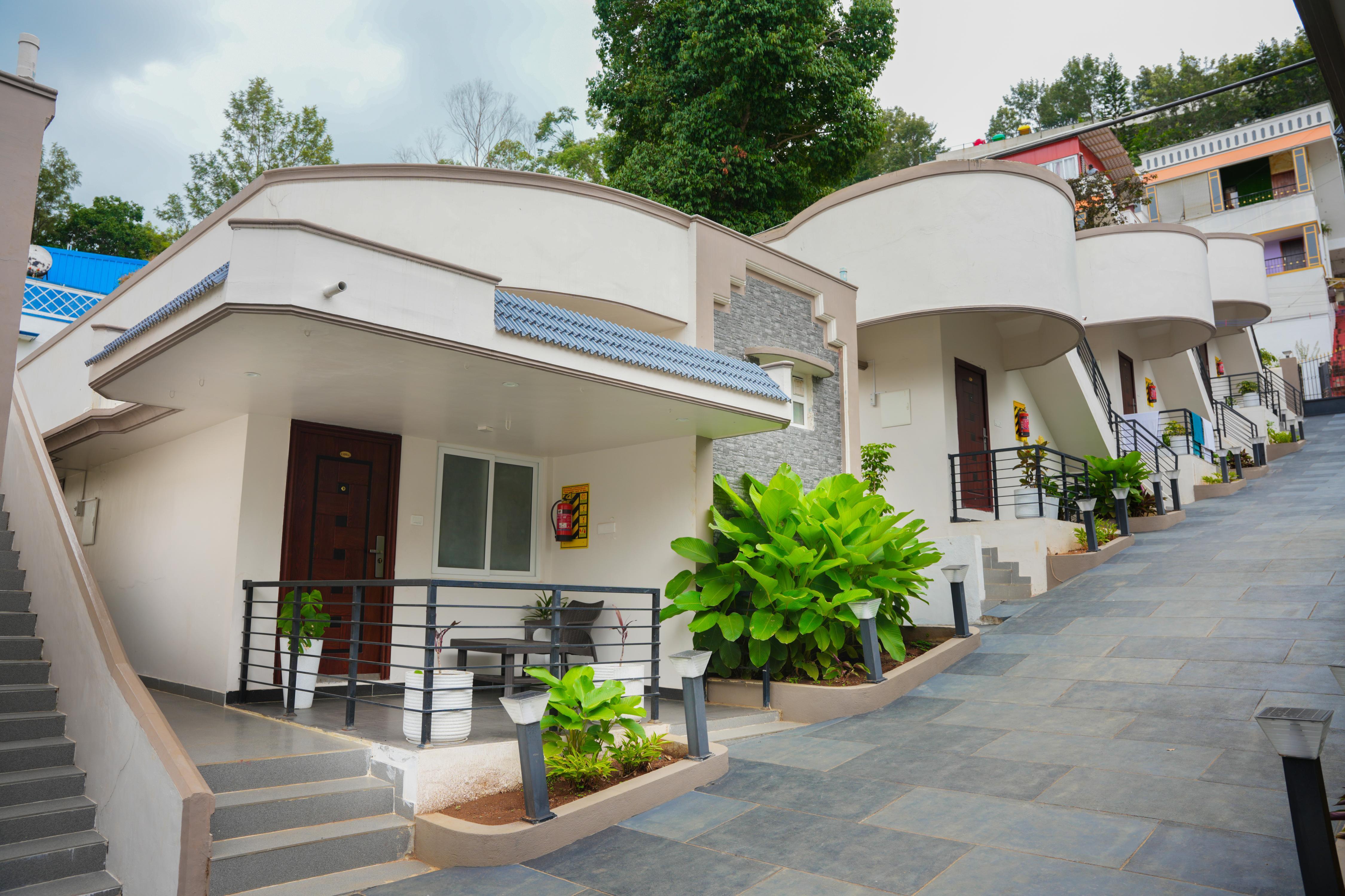 WOW Naturefull Resorts,Yercaud - Tap to explore photos