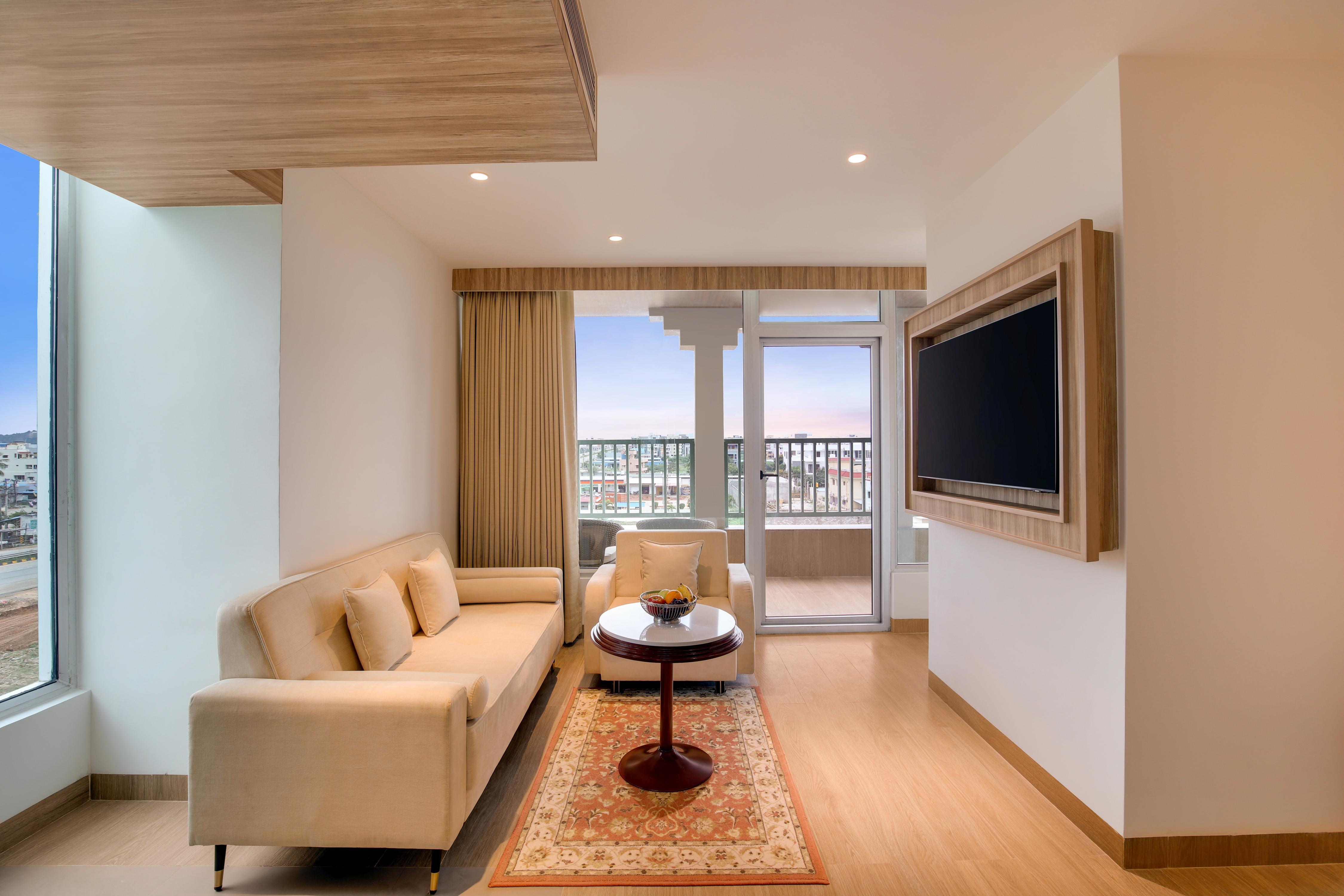 Lemon Tree Premier Tirupati Room Type - Deluxe Suite