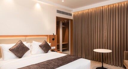Hotel Ocean Pearl, Beach Road Room Type - Executive Room - Partial Beach View