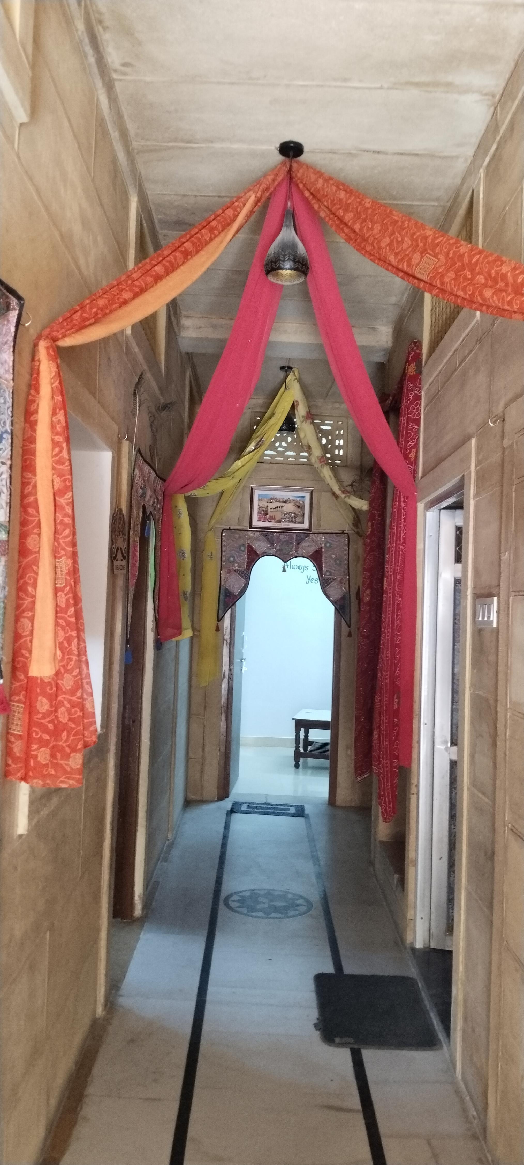 Hostel The Travellers Heaven - Tap to explore photos