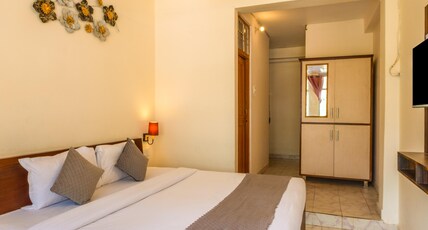 Artllers Room Type - Luxury Suite with Valley View King Bed Artllers Room Type - Luxury Suite with Valley View King Bed